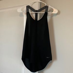 Nike workout top